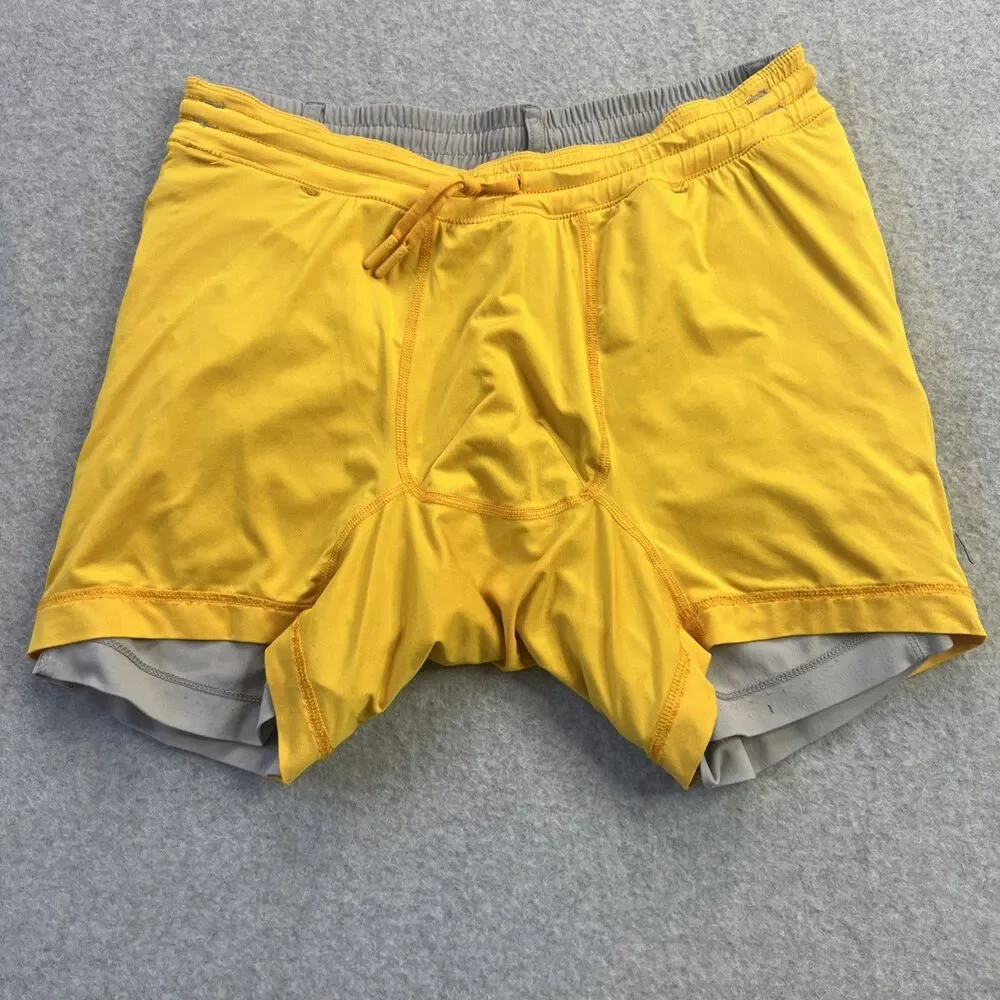 Bird Dogs Shorts Mens Small Gray Yellow Lined Boom for your Boomstick Athletic